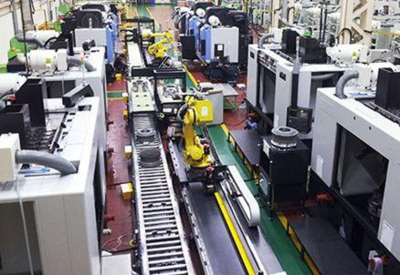 制造業(yè)鑄就廣西輝煌，產(chǎn)業(yè)林遍布祖國(guó)南疆——東博會(huì)上招商引進(jìn)的重點(diǎn)制造業(yè)掠影 智能基礎(chǔ)制造裝備制造